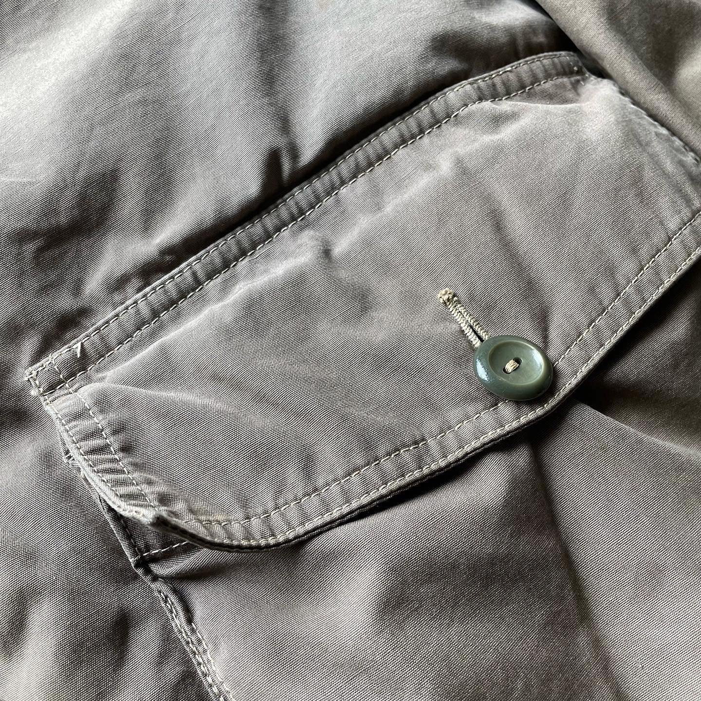 VINTAGE EDDIE BAUER DOWN JACKET - L