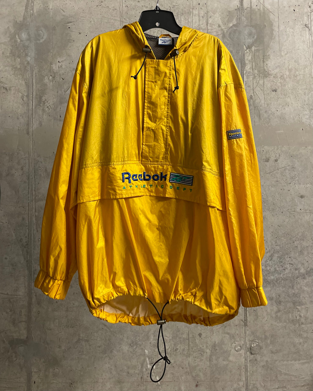 VINTAGE REEBOK PARKA - XL