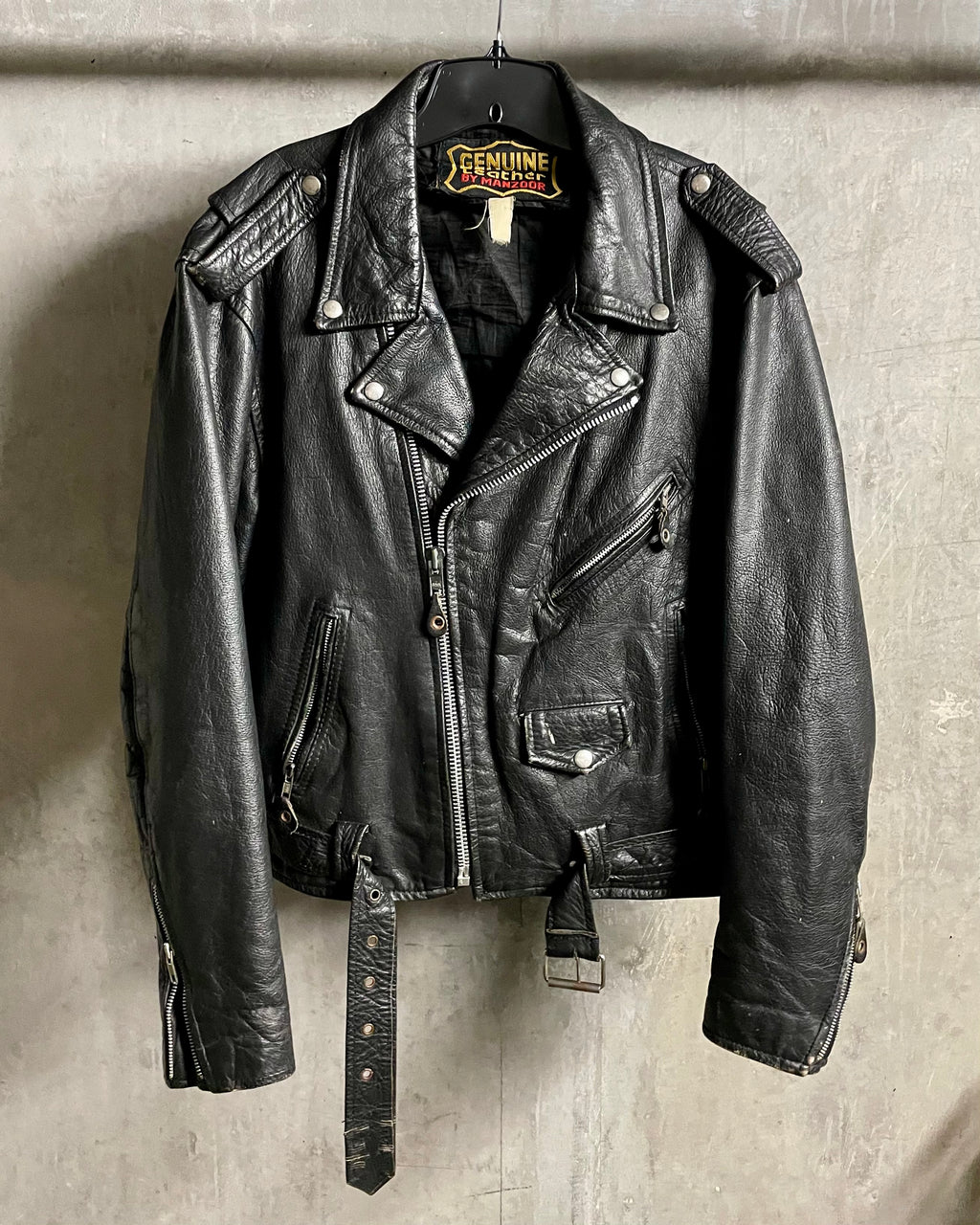 VINTAGE LEATHER BIKER JACKET - XL