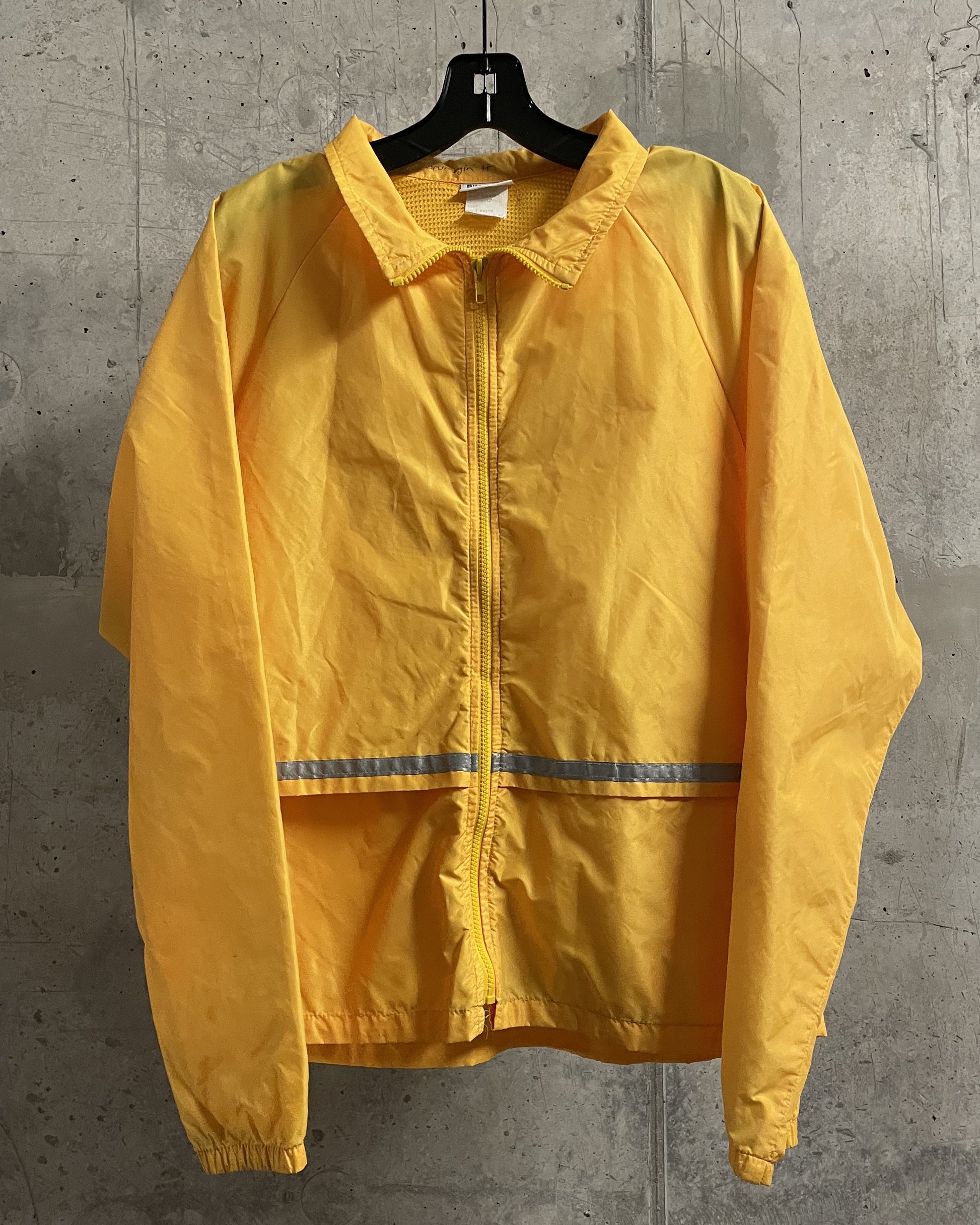 VINTAGE WINDBREAKER - L