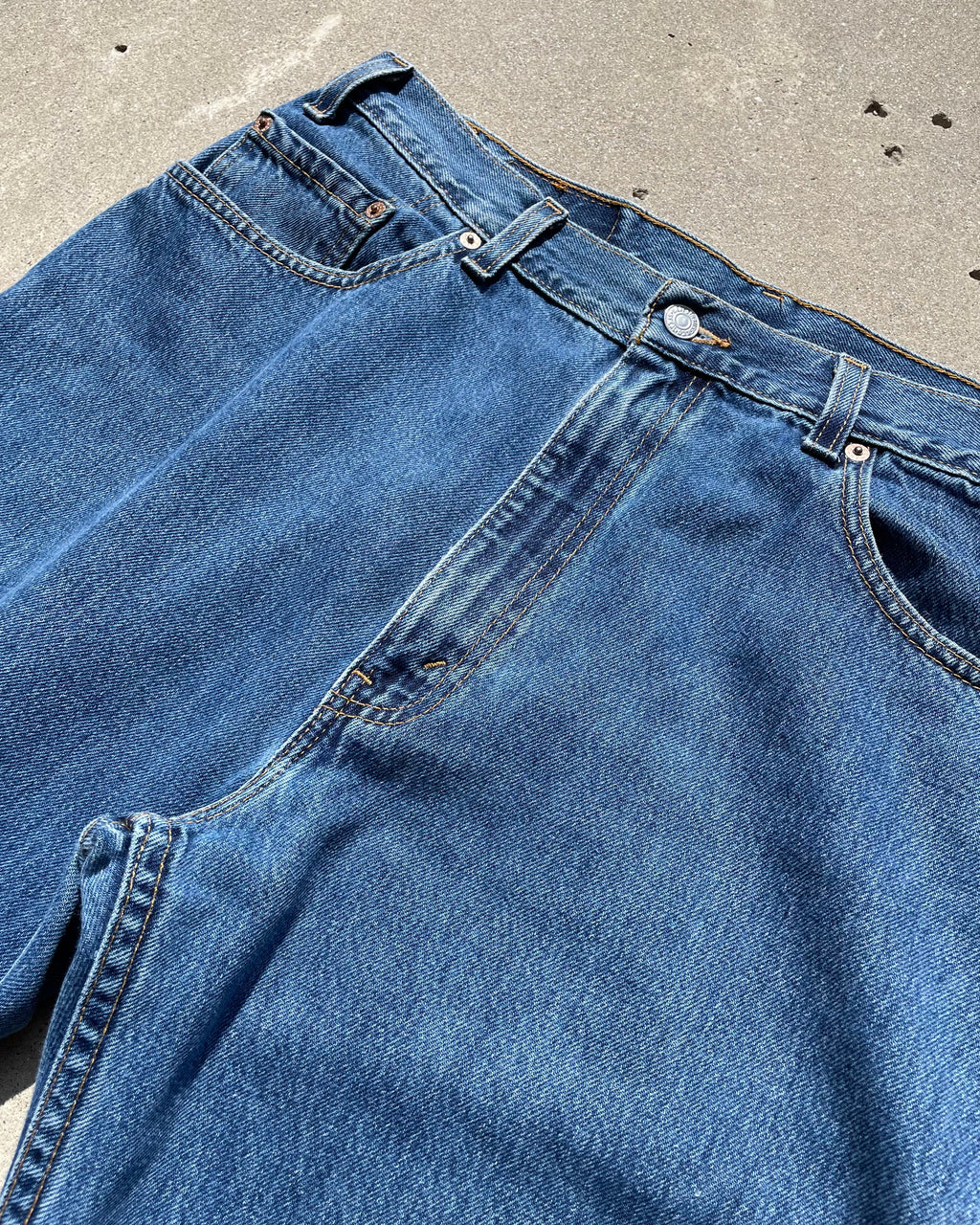 VINTAGE LEVI'S 505 DENIM - Sz 36x34