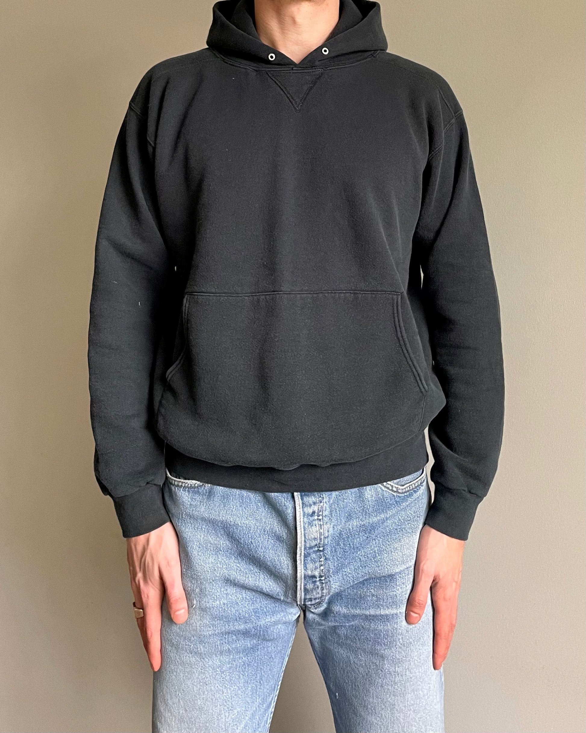 VINTAGE BLACK HOODED SWEATSHIRT - Sz L