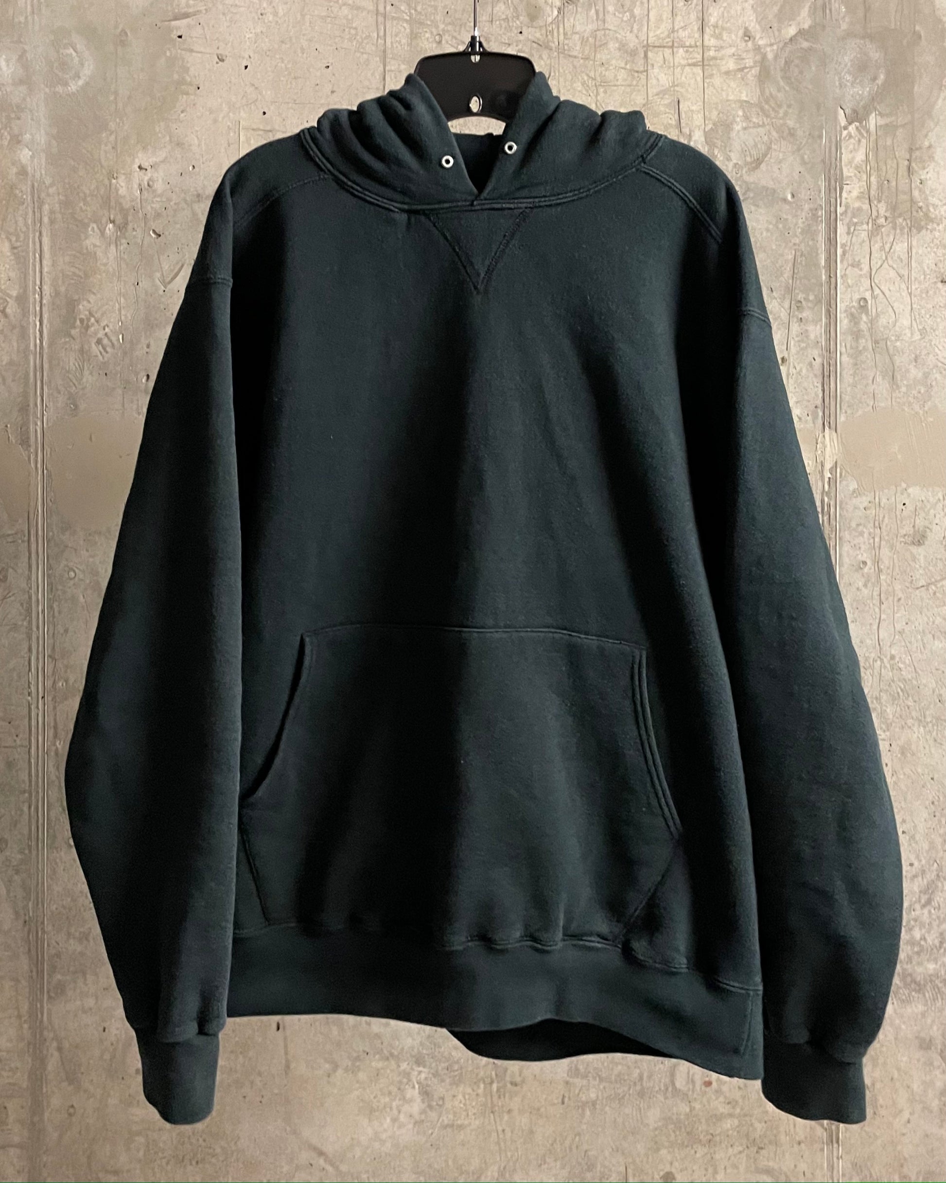 VINTAGE BLACK HOODED SWEATSHIRT - Sz L