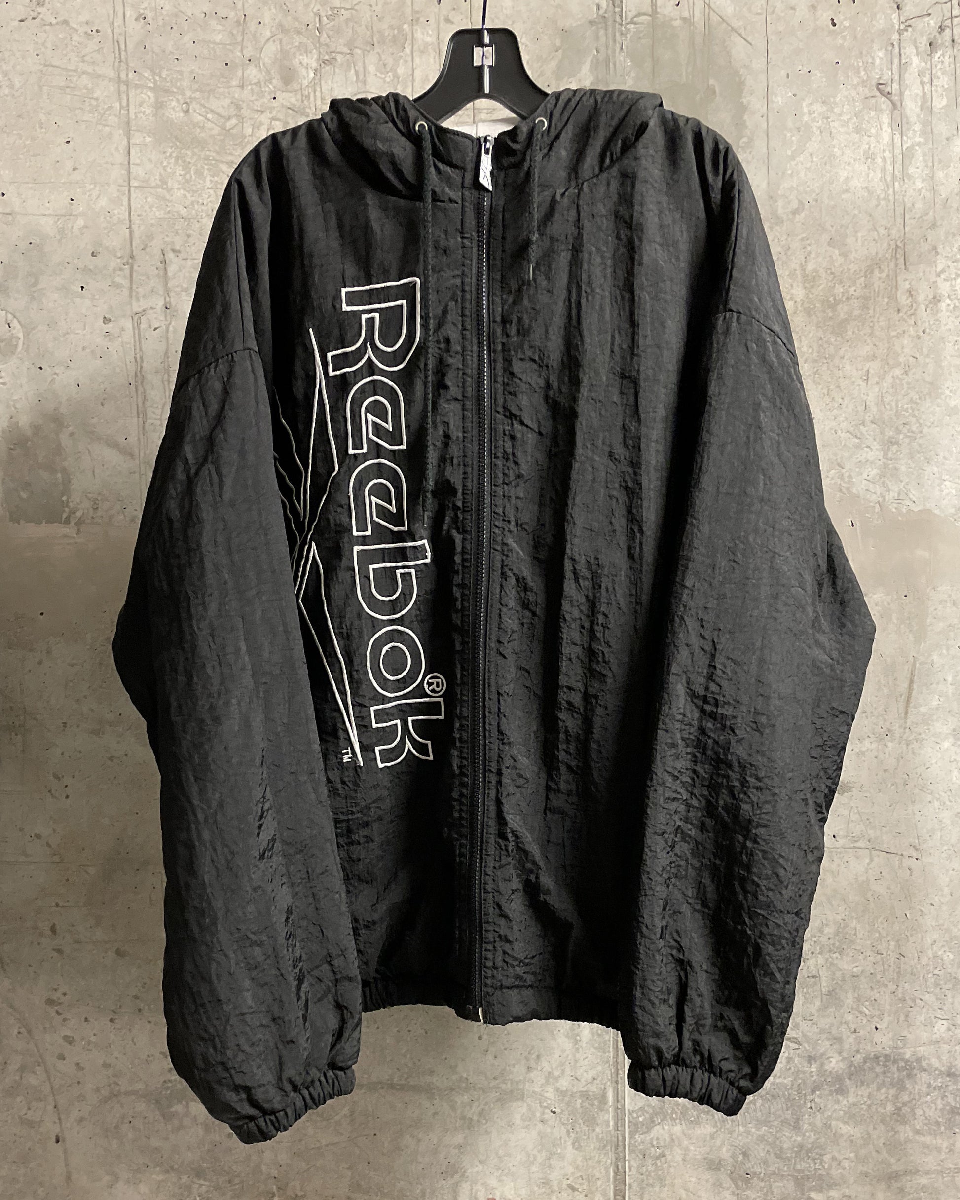 VINTAGE REEBOK JACKET - L