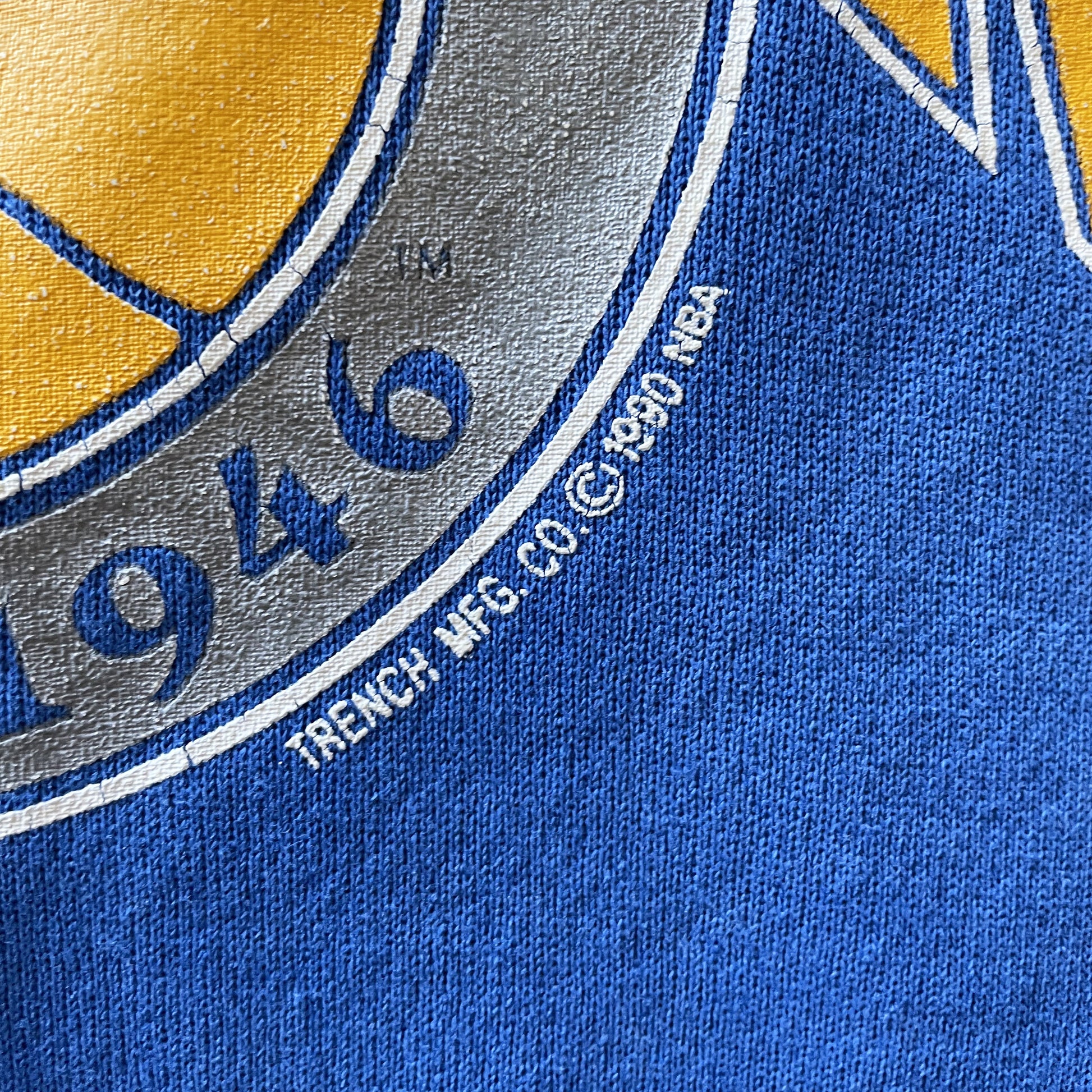 VINTAGE WARRIORS HOODED SWEATSHIRT - Sz L